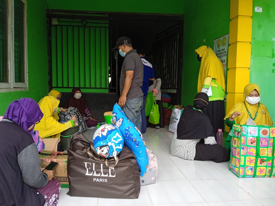 kembali ke pondok