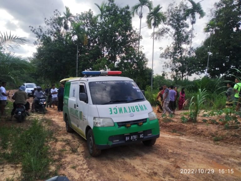 Ambulance Insan Madani Turun Melayani Umat