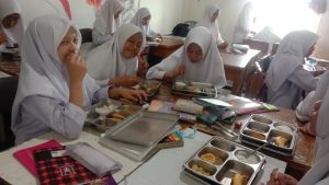 insan madani terima mbg